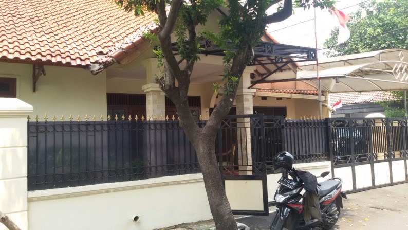 Rumah Siap Huni di Villa Bintaro Indah