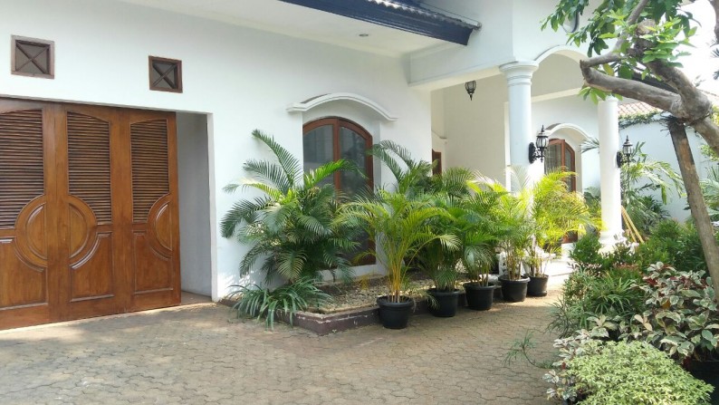 Rumah Murah Dibawah Harga Pasar Area Kemang Barat Raya