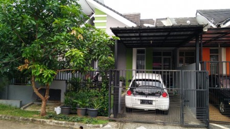 Rumah dekat masjid di Regency Melati Mas