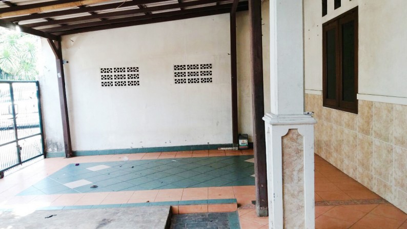 Dijual Rumah asri nyaman, aman, siap huni Di @Villa Bintaro Indah