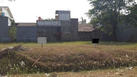 Dijual tanah di Jalan Utama Kembangan