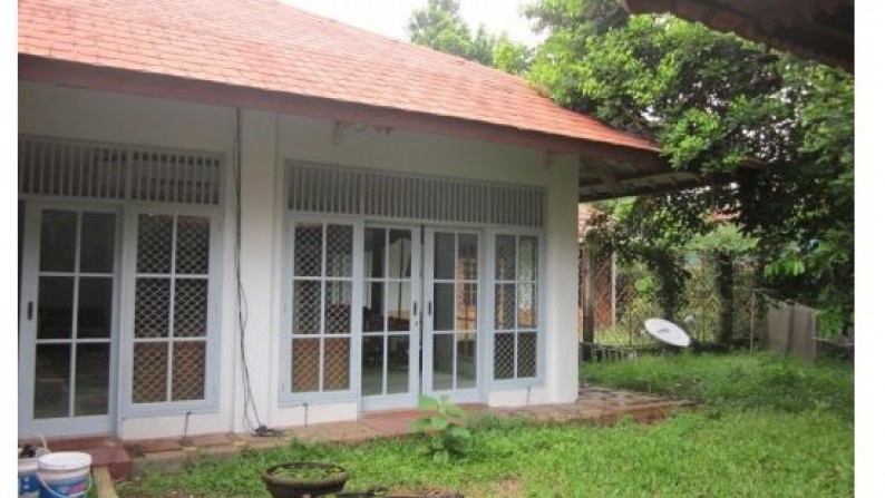 Rumah siap huni di Pesanggrahan Jakarta Selatan
