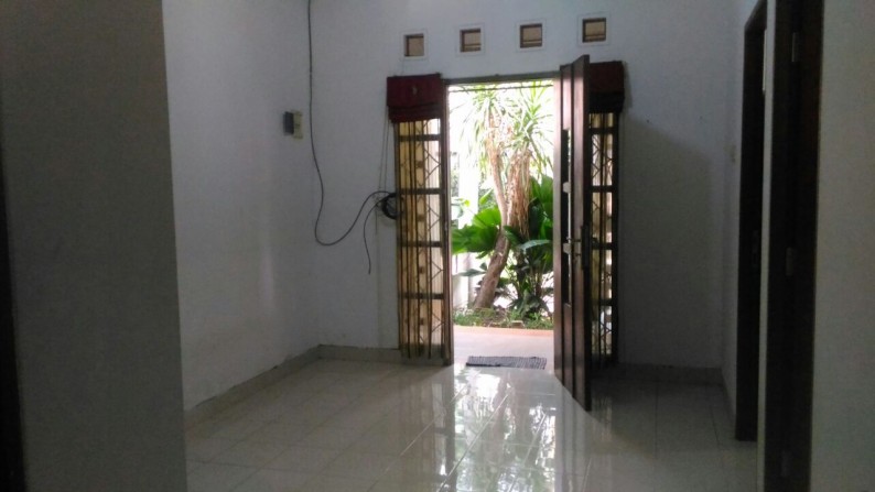 Dijual rumah di  Taman Sari Puri Bali Sawangan