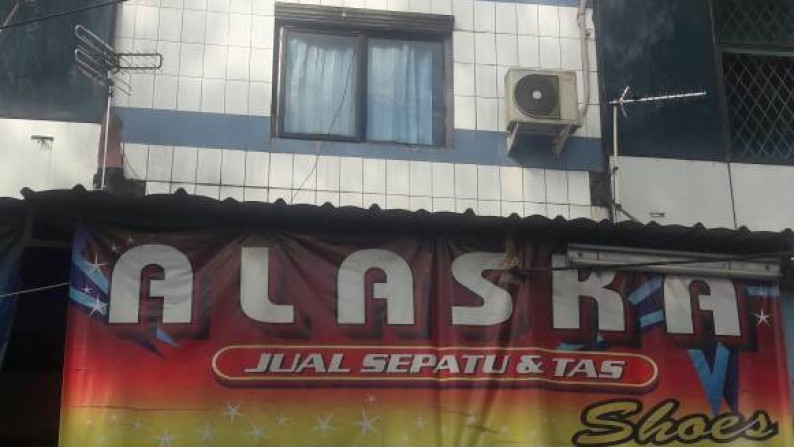 Ruko Jual di Cengkareng Barat 4 Lantai