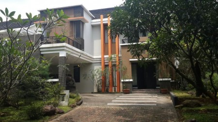 Rumah Mewah siap huni di The Green