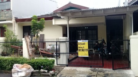 Rumah Baru Renovasi,siap huni di Bintaro sekt 2