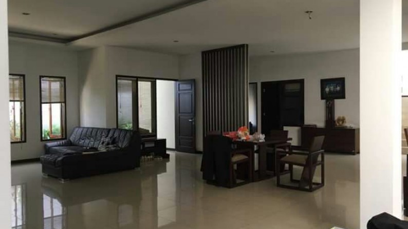 Rumah Bagus Di Komplek Megapolitan Cinere - Full Furnished