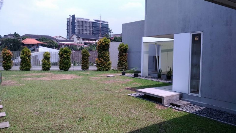 RUMAH EXCLUSIVE BARU RENOV MINIMALIS DI BUDISARI HIGH SPEK BANGUNAN DAN GOOD VIEW