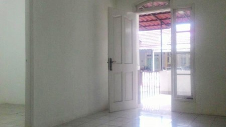 Rumah Bagus, Nyaman, dan Siap Huni di Bintaro Cluster Adena Graha Bintaro