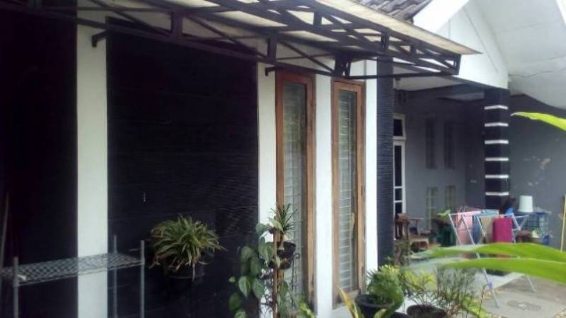 Dijual Rumah di Graha Asri Setu, Bekasi