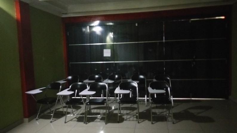 Ruko Mutiara Gading Timur 2 Unit memanjang