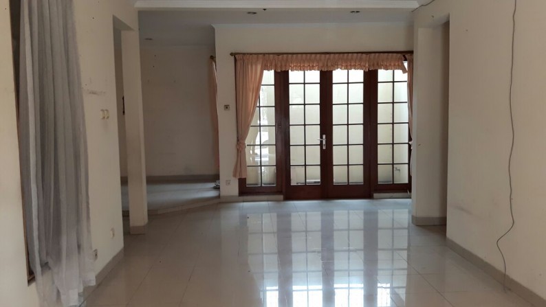 Dijual Rumah di Taman Osaka - Lippo Karawaci