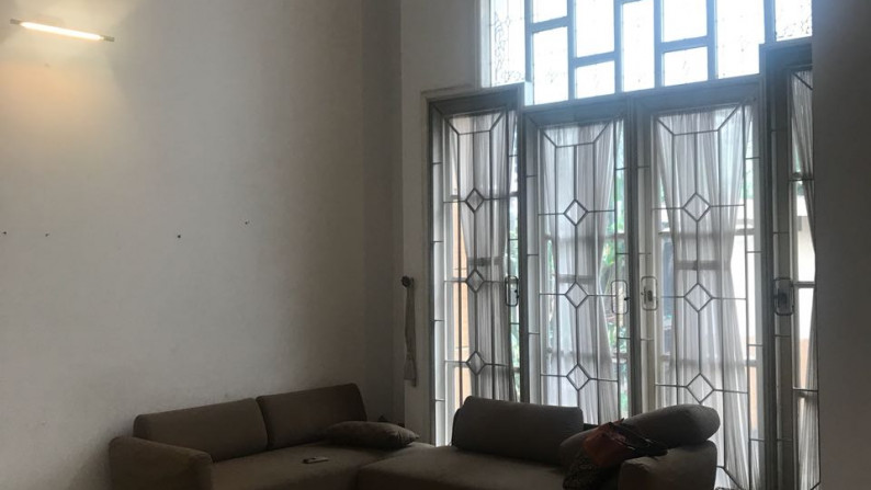 Dijual Rumah di Jl. Brawijaya - Kebayoran Baru, Jakarta Selatan