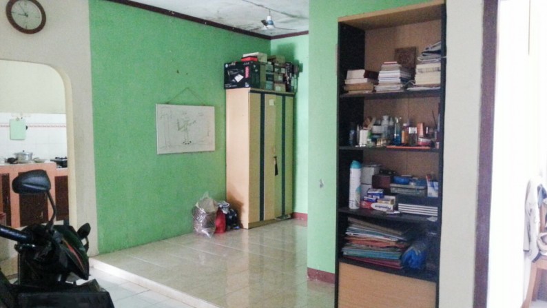 Rumah dijual nyaman, aman, akses lokasi sangat strategis @Kramat raya, Ciledug