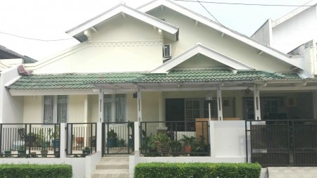 Dijual Rumah Bagus Di Jl Kucica, Bintaro Jaya