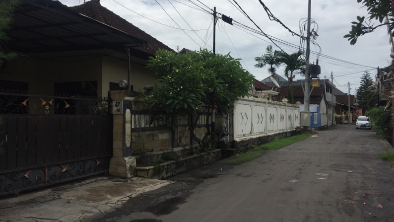 rumah di pulo moyo denpasar