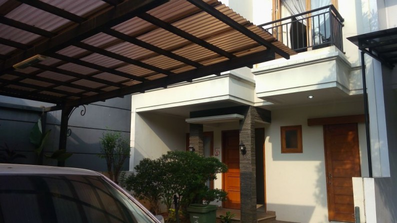 DIJUAL TOWN HOUSE DAERAH PEGANGSAAN, MENTENG