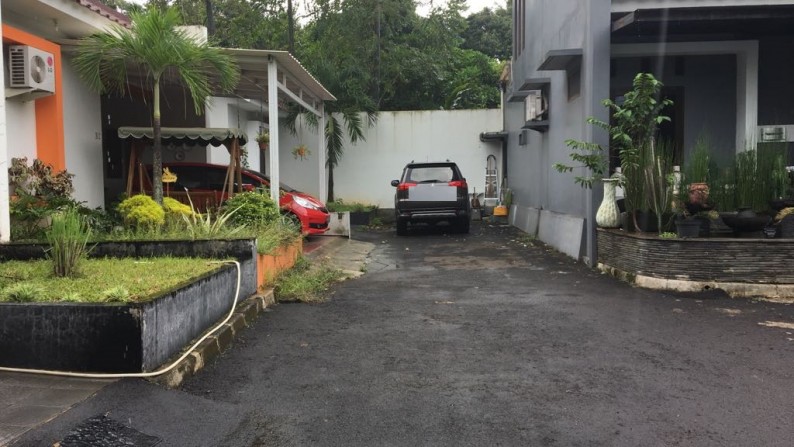 RUMAH CANTIK,DALAM CLUSTER DI JAGAKARSA JAKARTA SELATAN