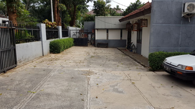 Rumah Kosan di Jalan Praja Dekat Gandaria City