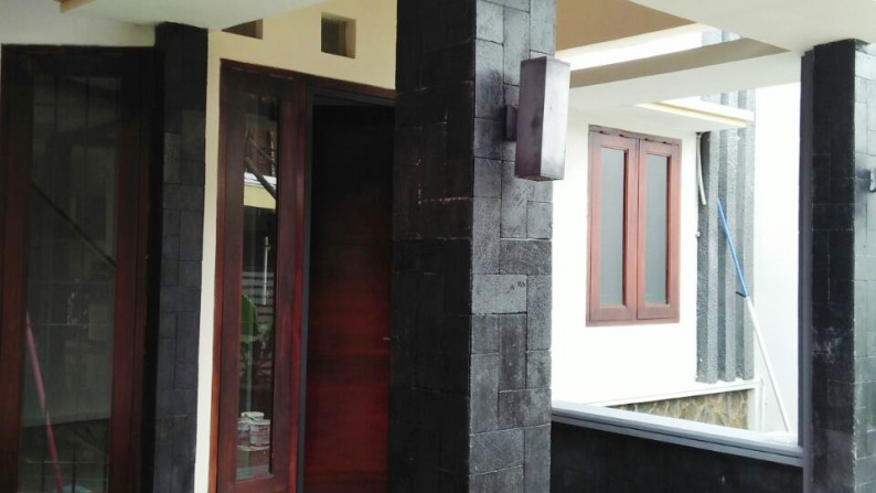 Dijual Rumah Siap Huni, Lokasi Strategis, dan Asri Di Villa Bintaro Indah, Jombang-Tangsel