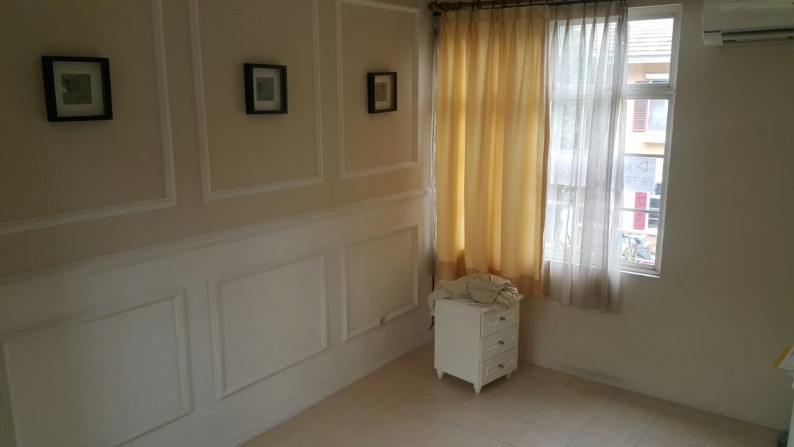 Dijual Townhouse di Taman Ayu Lantai Atas - Lippo Karawaci