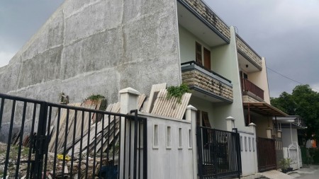 Dijual Rumah di Jl. Gunung Galunggung - Bugel Indah, Tangerang