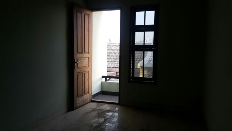 Dijual Rumah di Jl. Gunung Galunggung - Bugel Indah, Tangerang