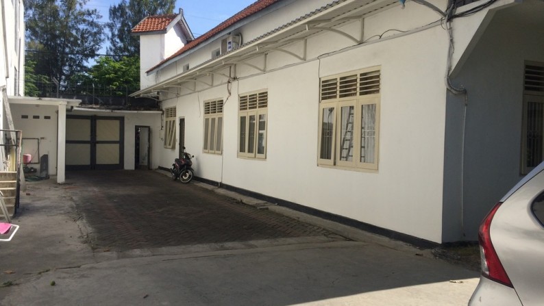 Harga Terjun Bebas Rumah Pusat Kota Jl. Anjasmoro.