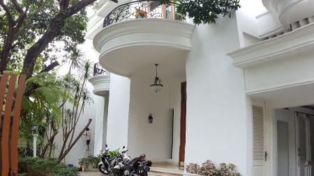 Sewa RUmah di Kemang Dalam - Bagus...