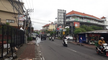 Jarang Ada!! Tanah 2,4 Are Jalan Utama Nakula Barat