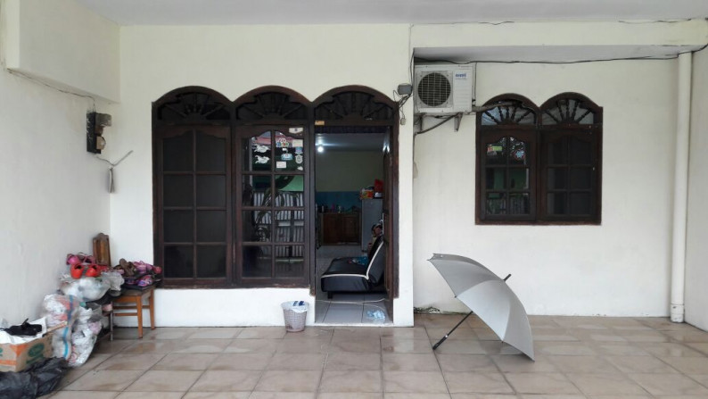 Dijual Rumah di Jl. Belimbing Raya - Perum 1, Karawaci