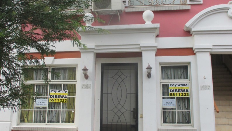 Disewakan Townhouse di Taman Paris Lantai Dasar - Lippo Karawaci