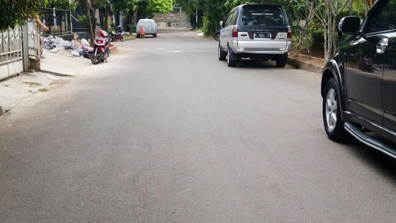 Rumah Bagus Di Bintaro, Tangerang Selatan