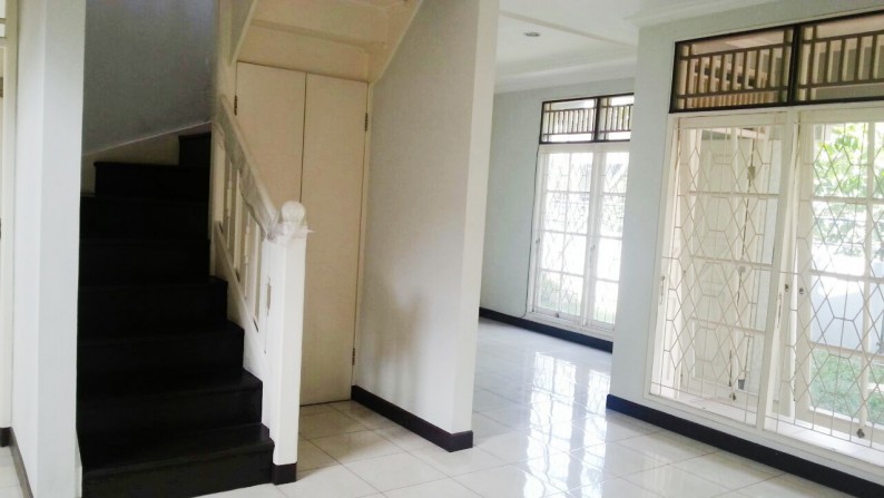 Rumah Bagus Di Bintaro, Tangerang Selatan