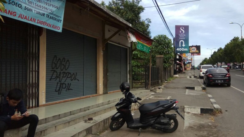 TANAH LUAS DI SAMPING TRANSMART, JL SOLO, SLEMAN