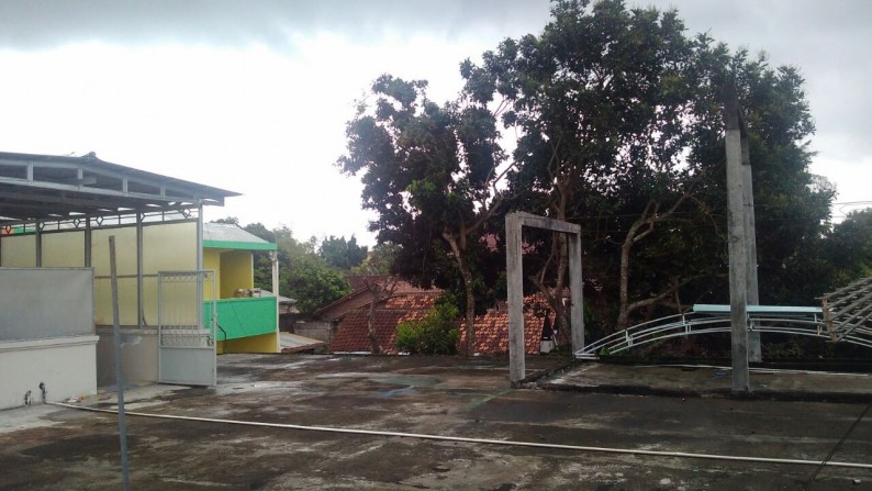 Rumah Besar di daerah Sinduadi, Mlati, Sleman, Jogja