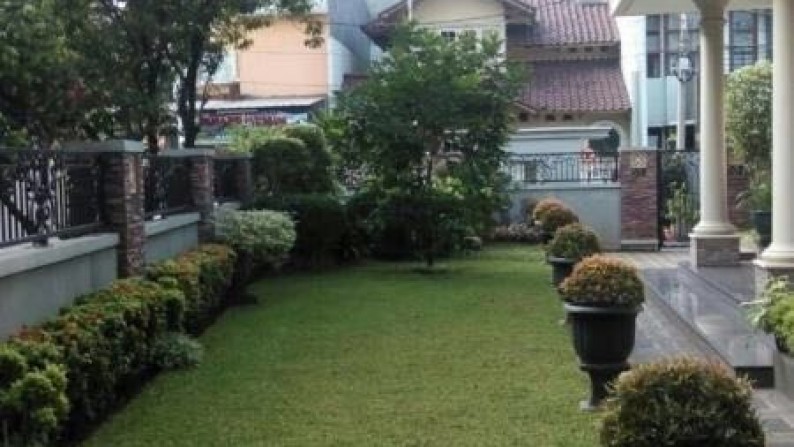 Rumah di Kawasan Elit Pondok Indah