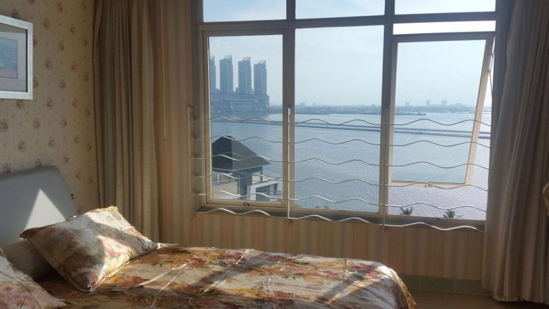 Dijual Cepat Apartemen Fully Furnished di Pantai Mutiara