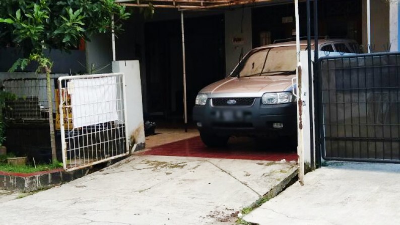 Dijual Rumah Bagus Di Villa Bintaro Indah