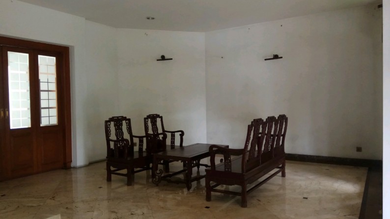 RUMAH DIJUAL DI JL. KARTIKA UTAMA, PONDOK INDAH