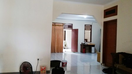 Dijual Rumah asri nyaman, aman, siap huni Di @Villa Bintaro Indah