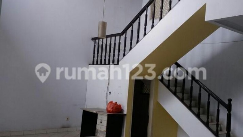 Dijual Rumah di Taman Himalaya - Lippo Karawaci