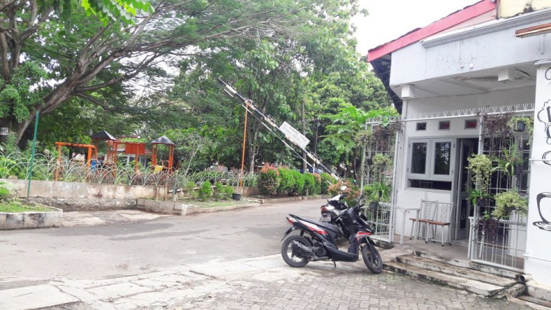 Ruko Strategis di Kawasan Villa Bintaro Indah