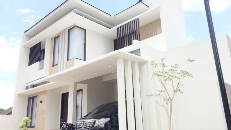 Rumah Luxury di Kawasan Sleman, Jogjakarta