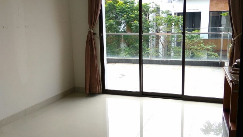 Rumah Siap Huni,minimalis di Bintaro Jaya 9