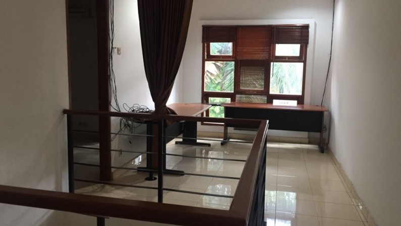 Rumah dalam cluster,bagus,nyaman di Bintaro Jaya sektor 8