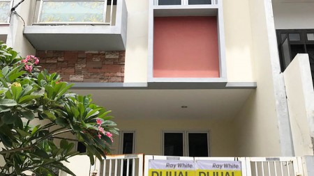 Rumah di Jual Kelapa Hibrida 9