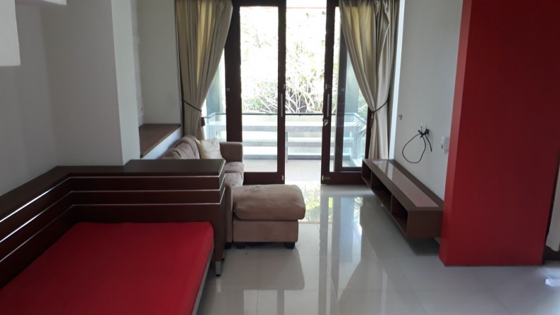 Rumah Modern Akses Lebar Taman Mumbul