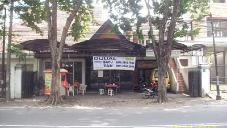 Rumah Dijual Diponegoro Pusat Kota, Cocok untuk usaha/kantor/klinik/showroom dsb