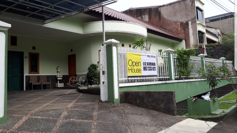 Dijual/Disewa Rumah Hegarmanah Setiabudi